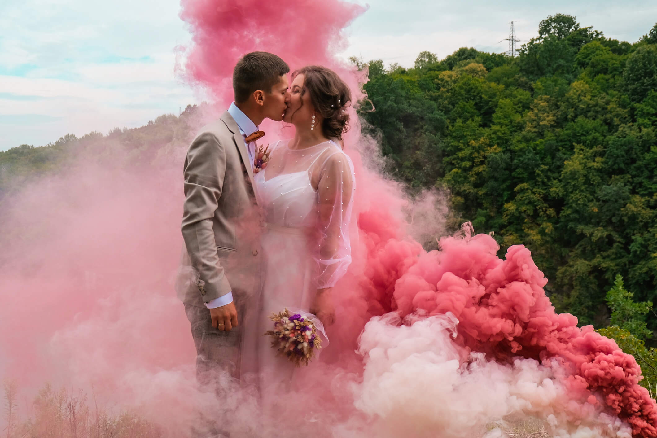 30 Pink Wedding Ideas that Will Wow Your Guests | Wedding Spot Blog